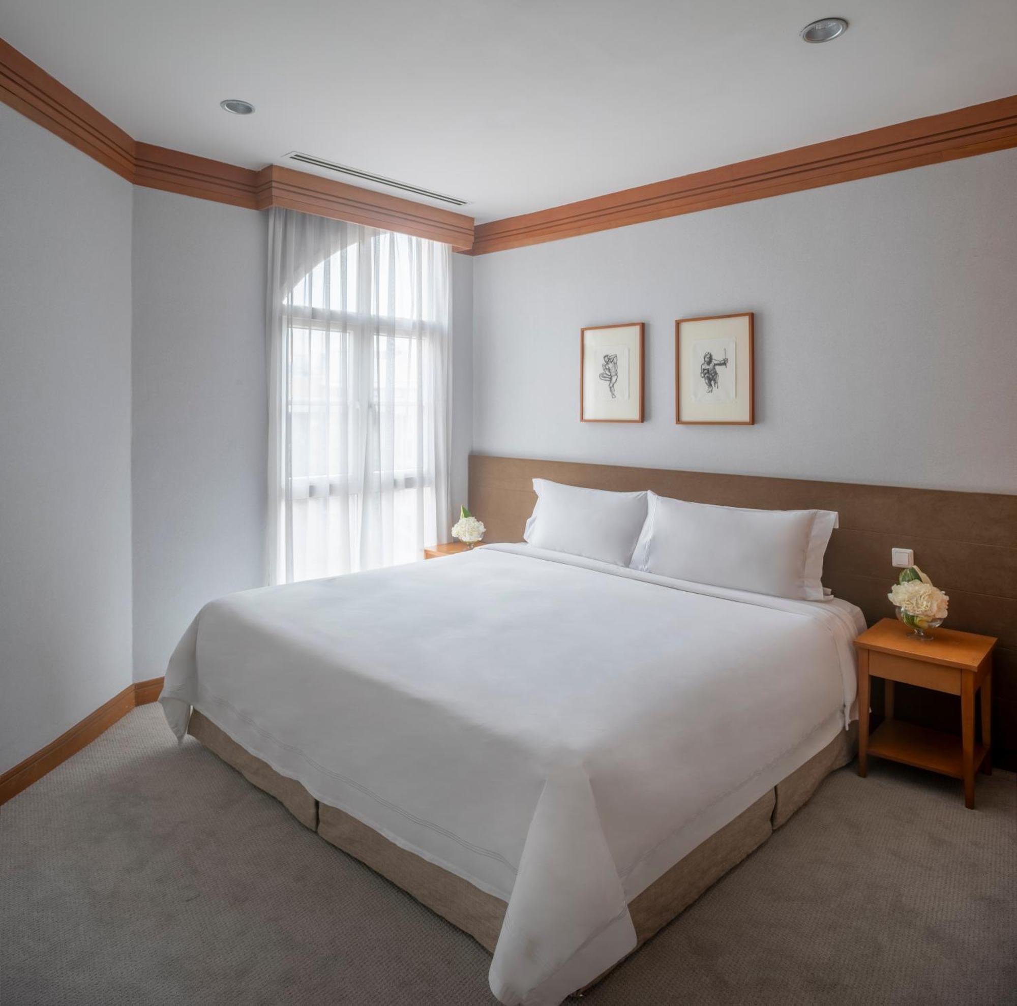Fraser Place Robertson Walk Singapore Exterior photo A bedroom at the hotel