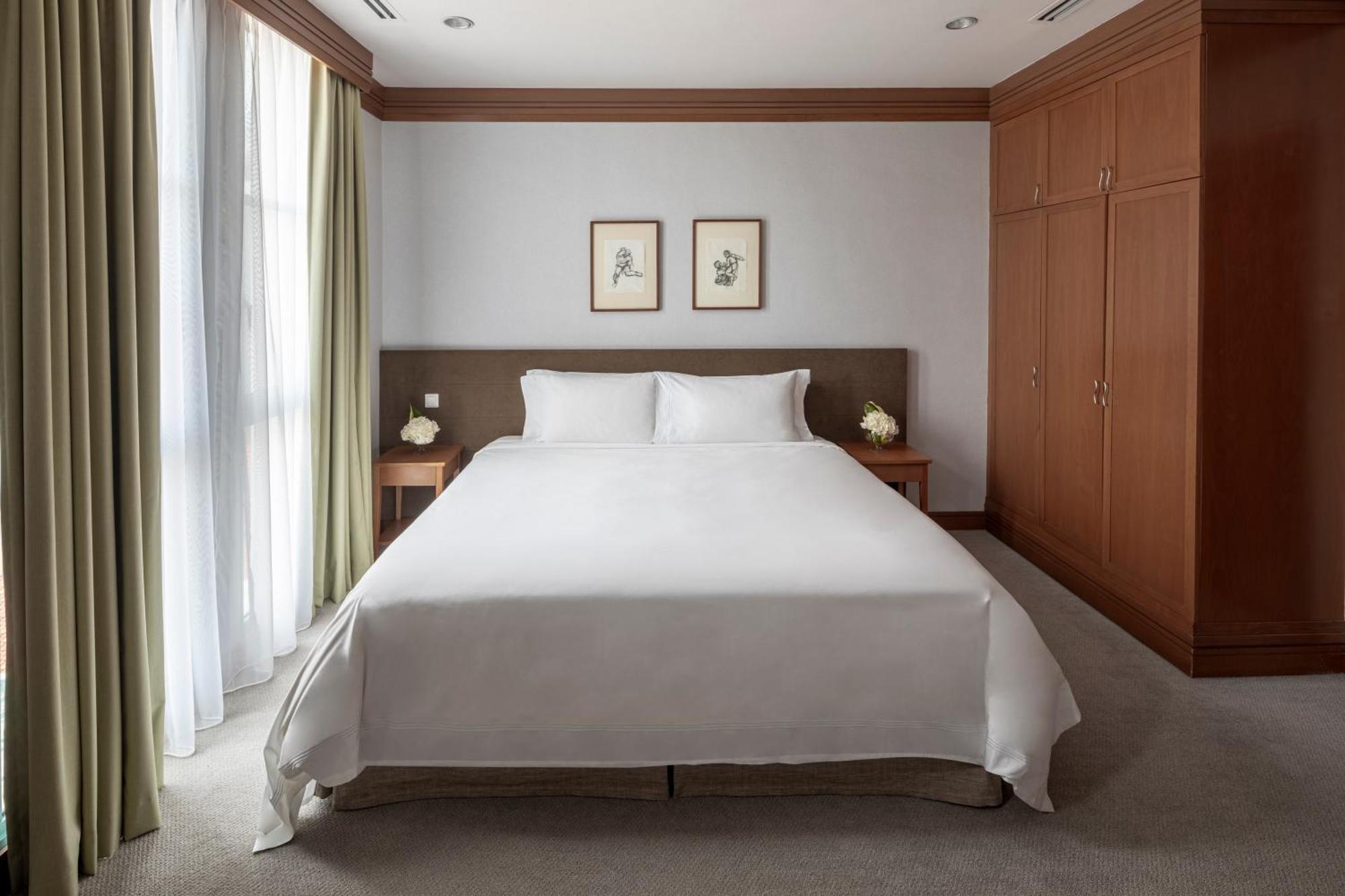 Fraser Place Robertson Walk Singapore Exterior photo A bedroom at the hotel