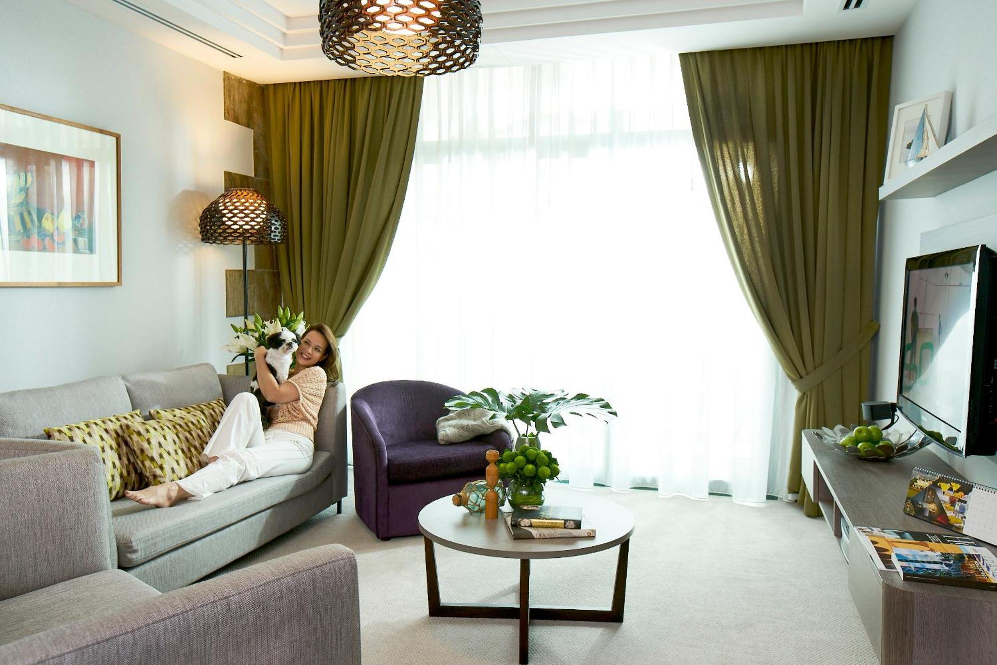 Fraser Place Robertson Walk Singapore Exterior photo A living room in a hotel suite
