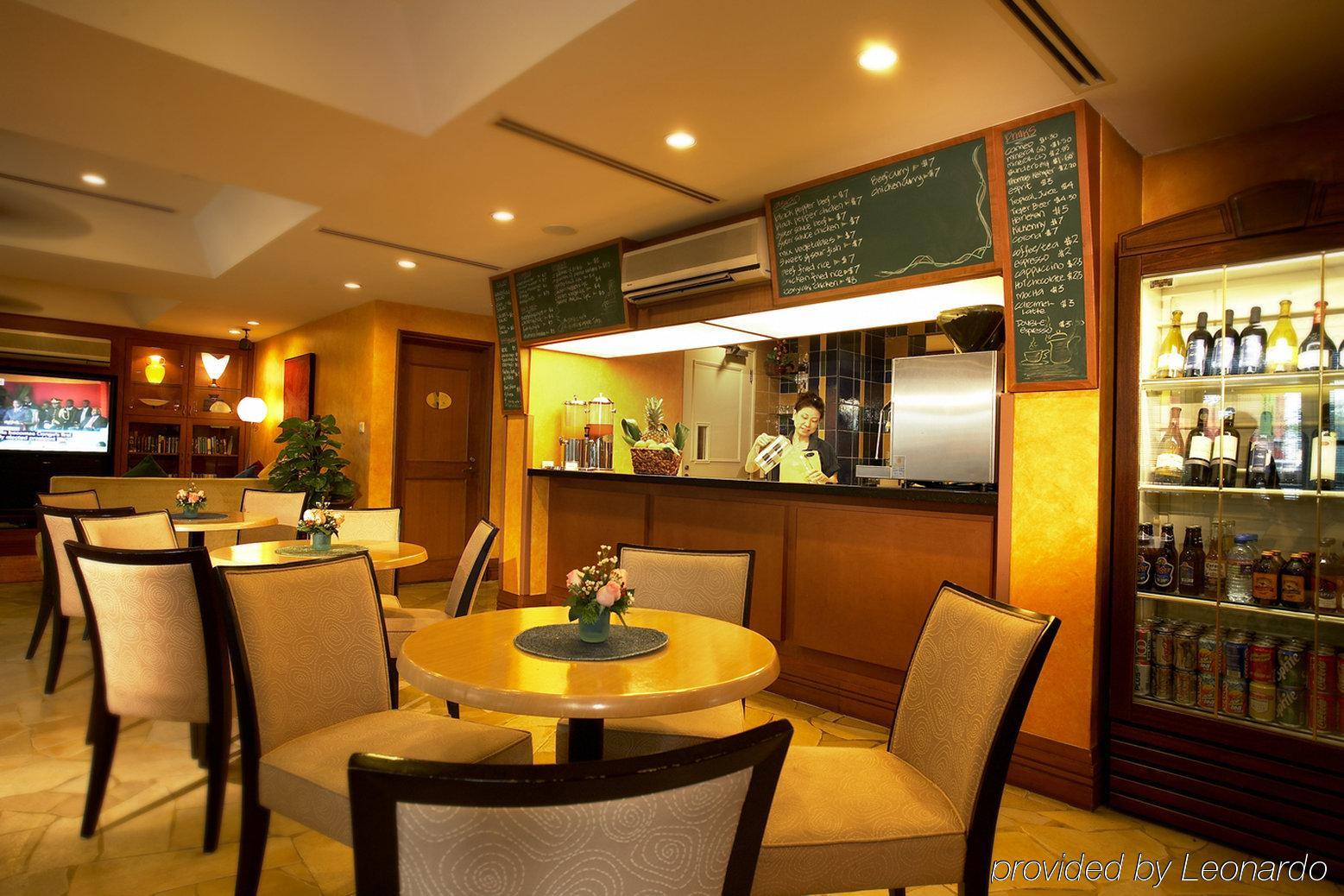 Fraser Place Robertson Walk Singapore Exterior photo The interior of the lounge
