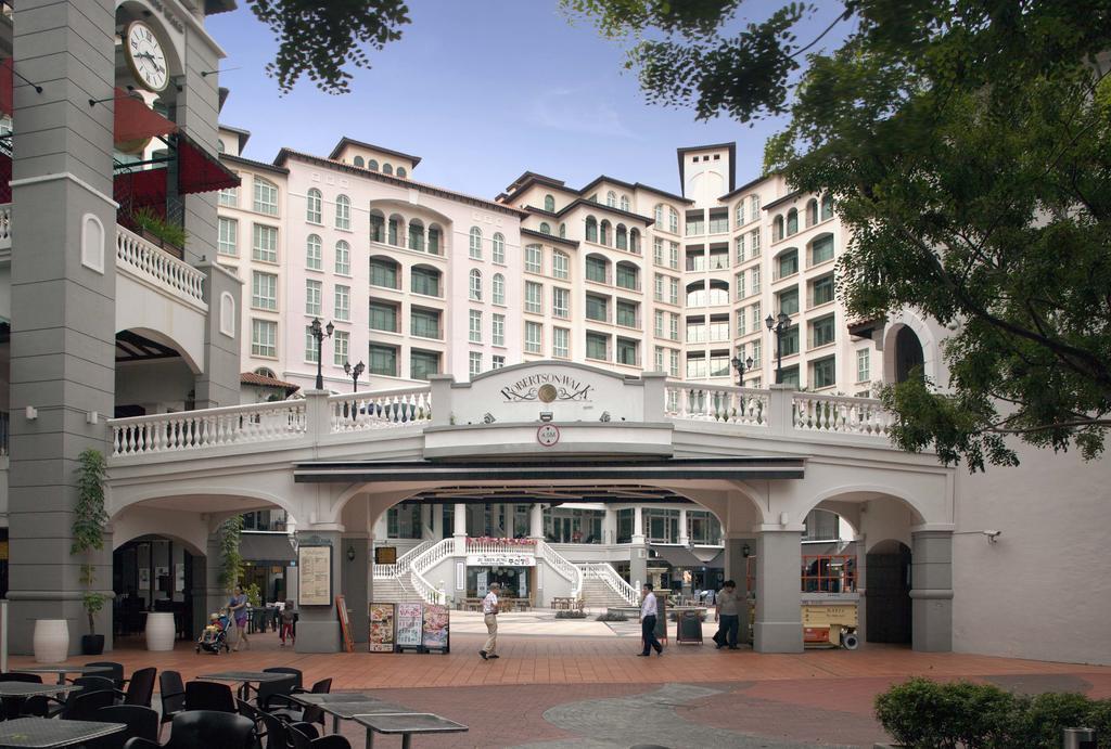 Fraser Place Robertson Walk Singapore Exterior photo The E and O Hotel